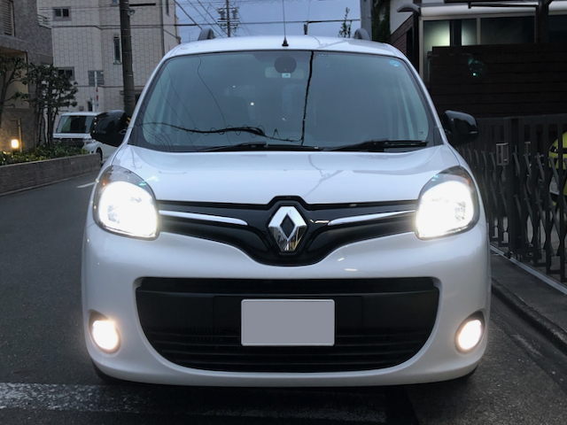 カングーLEDヘッドライト交換